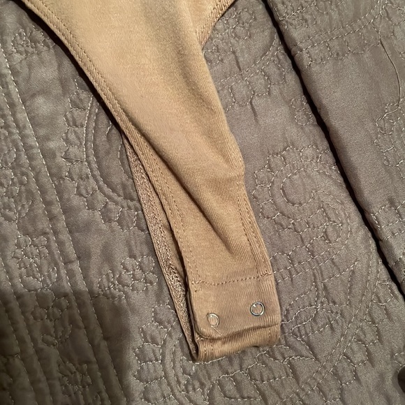 76. BCBGMAXAZRIA Ruched Puff Sleeve Bodysuit in Camel - Picture 12 of 14